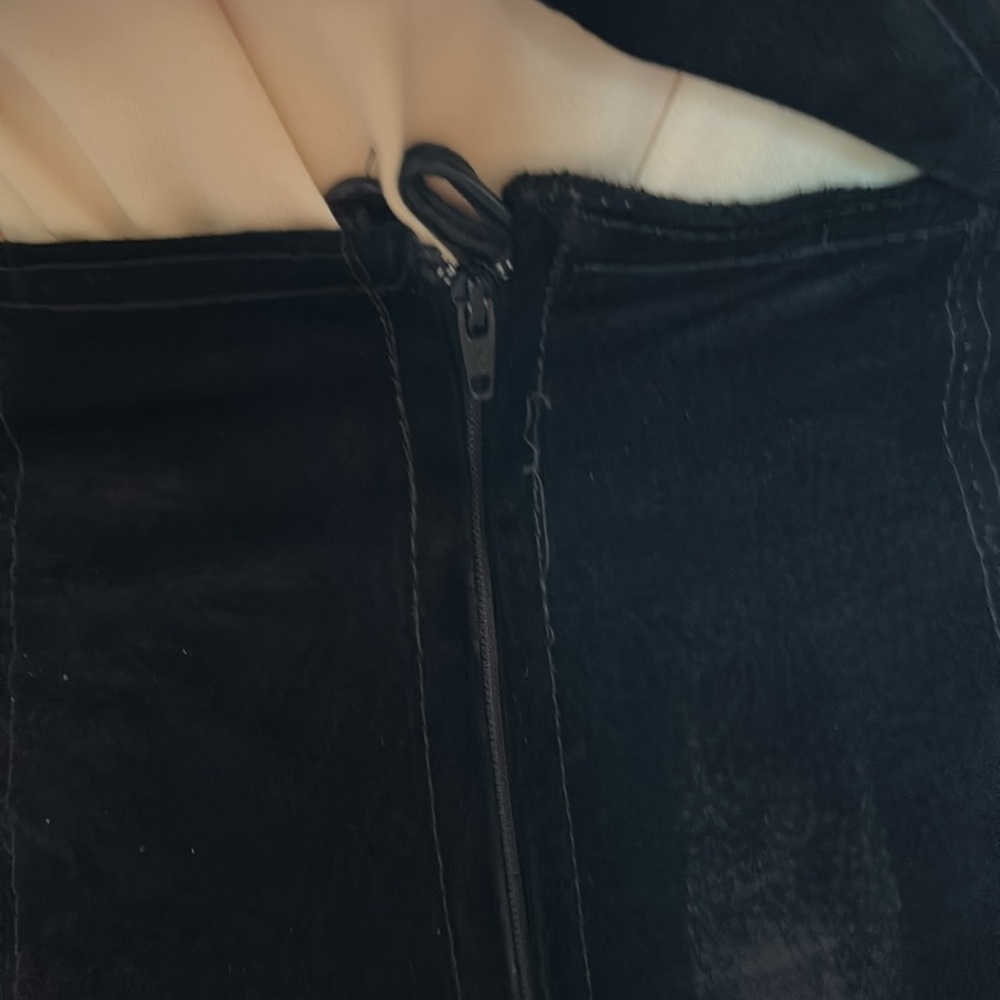 #112 Vintage suede suit - Picture 9 of 16